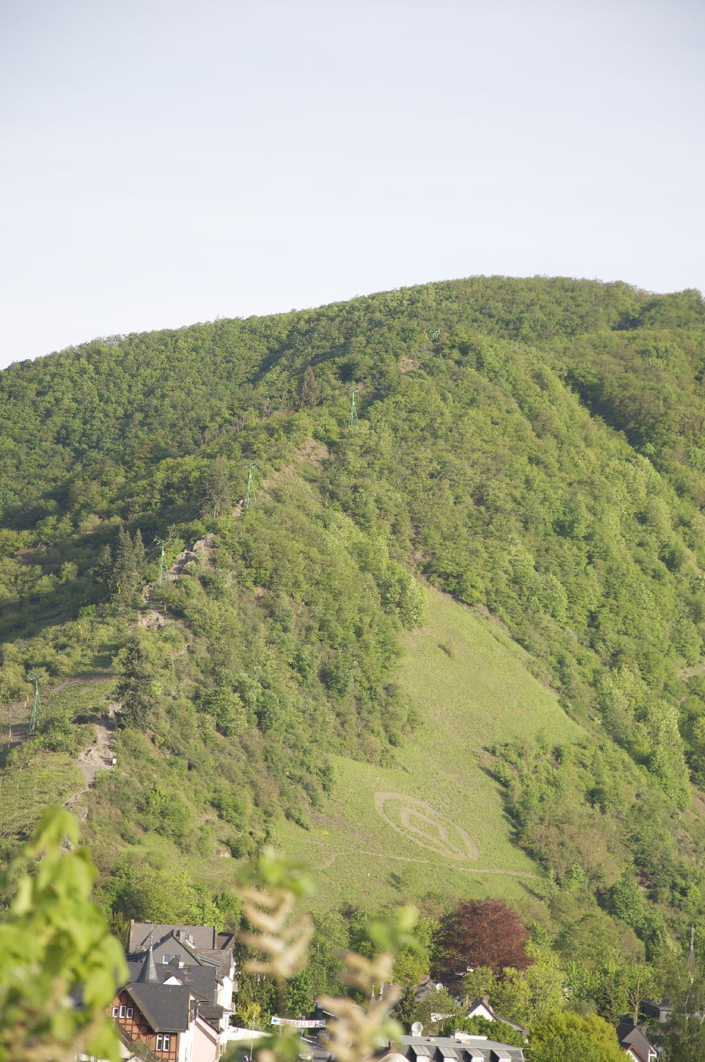 Weltkulturerbezeichen mit Zugang zum Klettersteig